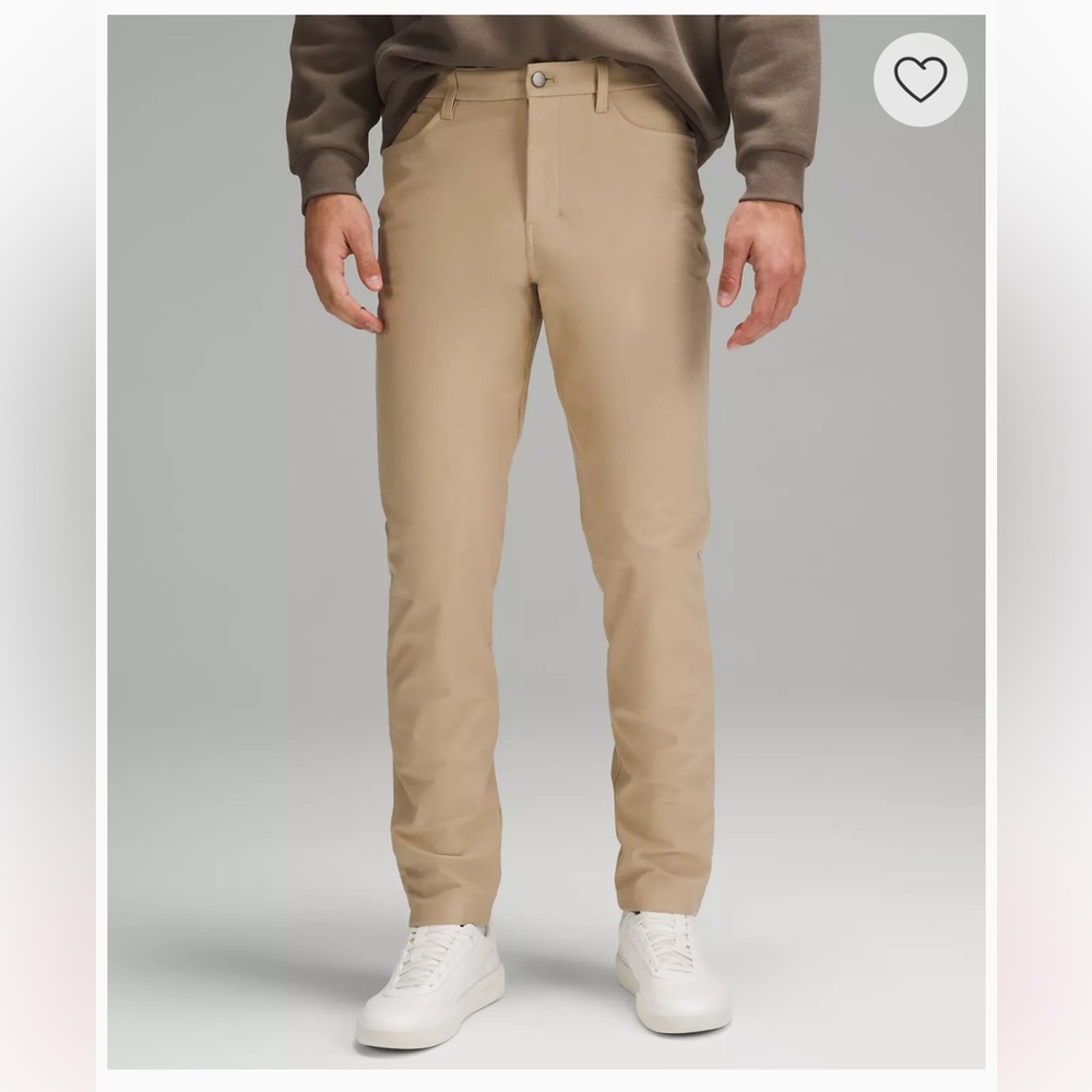 Lululemon ABC Classic-Fit 5 Pocket Pant 32"L
Utilitech - Colour Trench